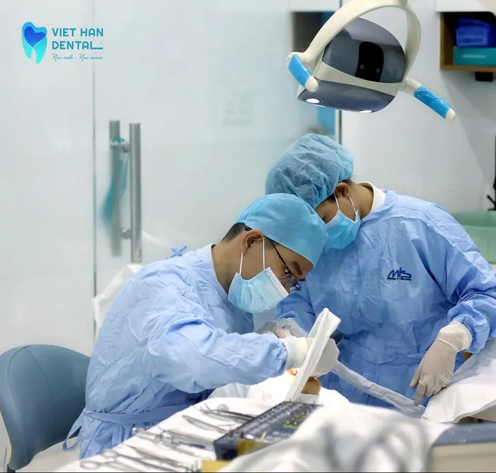 Trồng răng Implant có bền không? Trồng răng Implant tại Nha Trang