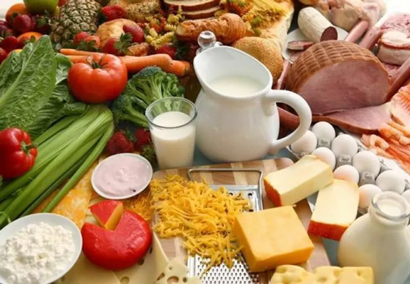 Chế độ ăn phù hợp cho người niềng răng 
