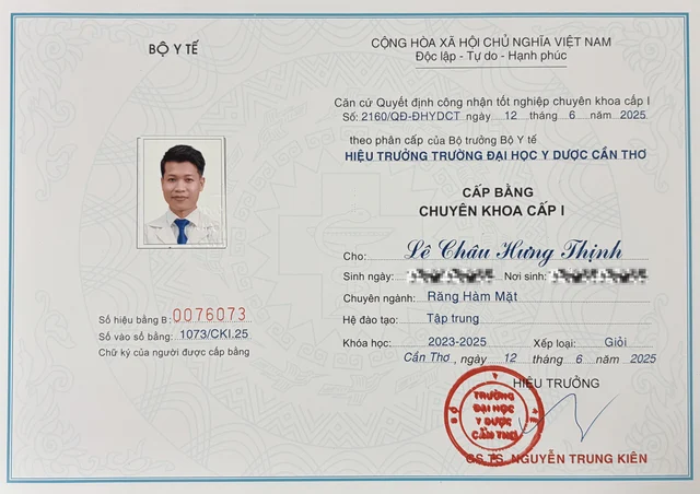 Bằng cấp bác sĩ Thịnh của Bác sĩ Lê Châu Hưng Thịnh