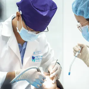 Đội ngũ Bác sĩ Nha khoa Việt Hàn nhiều kinh nghiệm và chuyên nghiệp