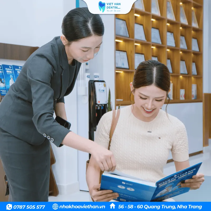 Nha khoa Việt Hàn tư vấn và báo chi phí minh bạch, rõ ràng với khách hàng