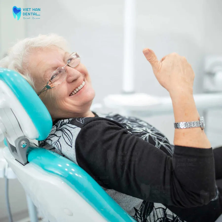Chuẩn bị tâm lý thoải mái trước khi trồng răng Implant 