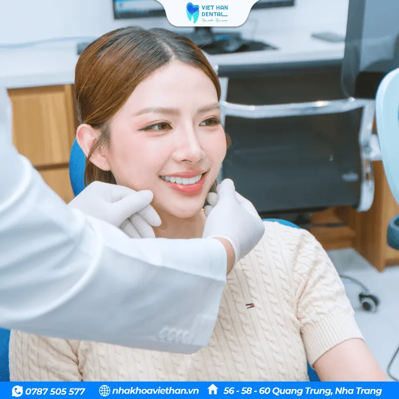 Bọc răng sứ giúp cải thiện những khuyết điểm của răng thật
