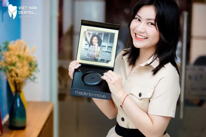 Niềng răng trong suốt Invisalign