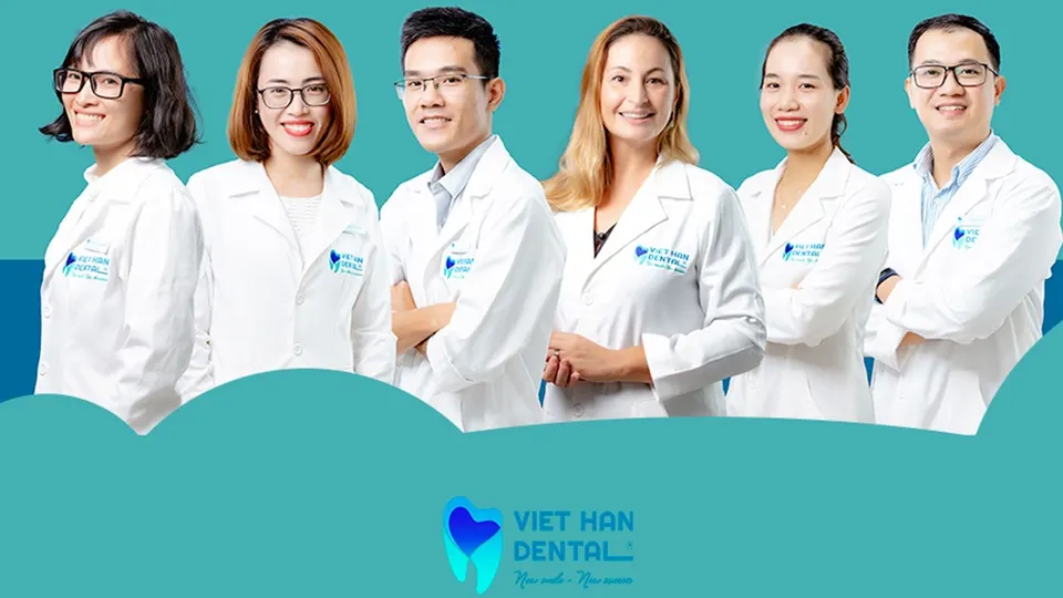 Đội ngũ y bác sĩ tại Nha Khoa Việt Hàn