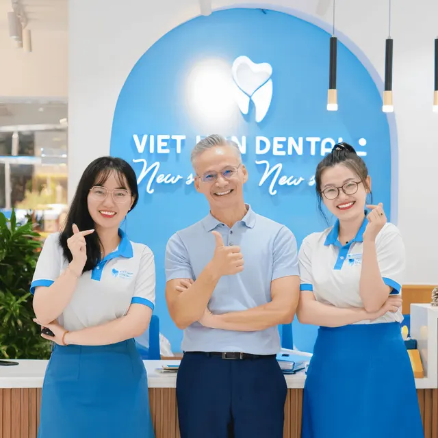 Khách hàng hài lòng về dịch vụ tại Nha khoa Việt Hàn