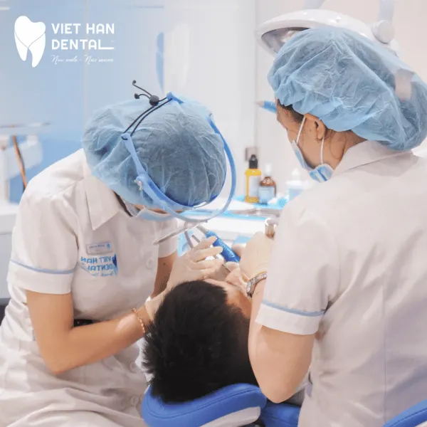 Chuyên viên tại Nha khoa Việt Hàn