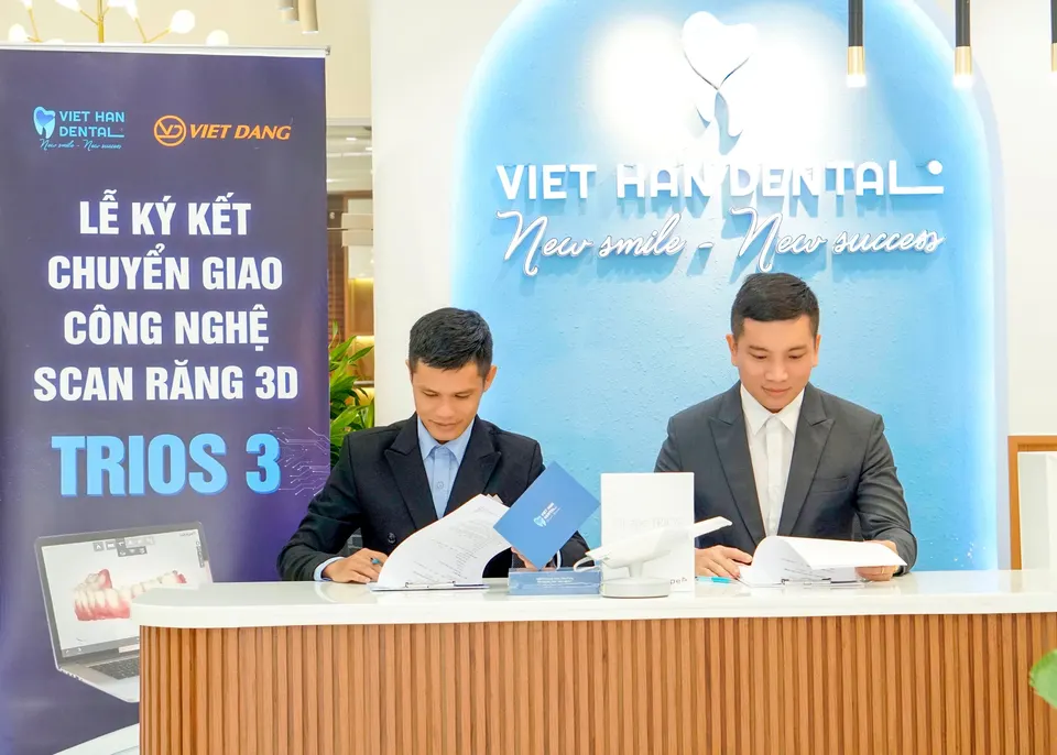 le-ki-ket-chuyen-giao-cong-nghe-scan-rang-3d-trios-3-tai-nha-khoa-Viet-Han